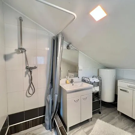 Milly Apartment *